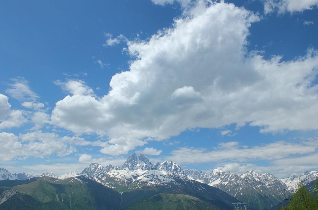 Mountain Cabins Местия Екстериор снимка