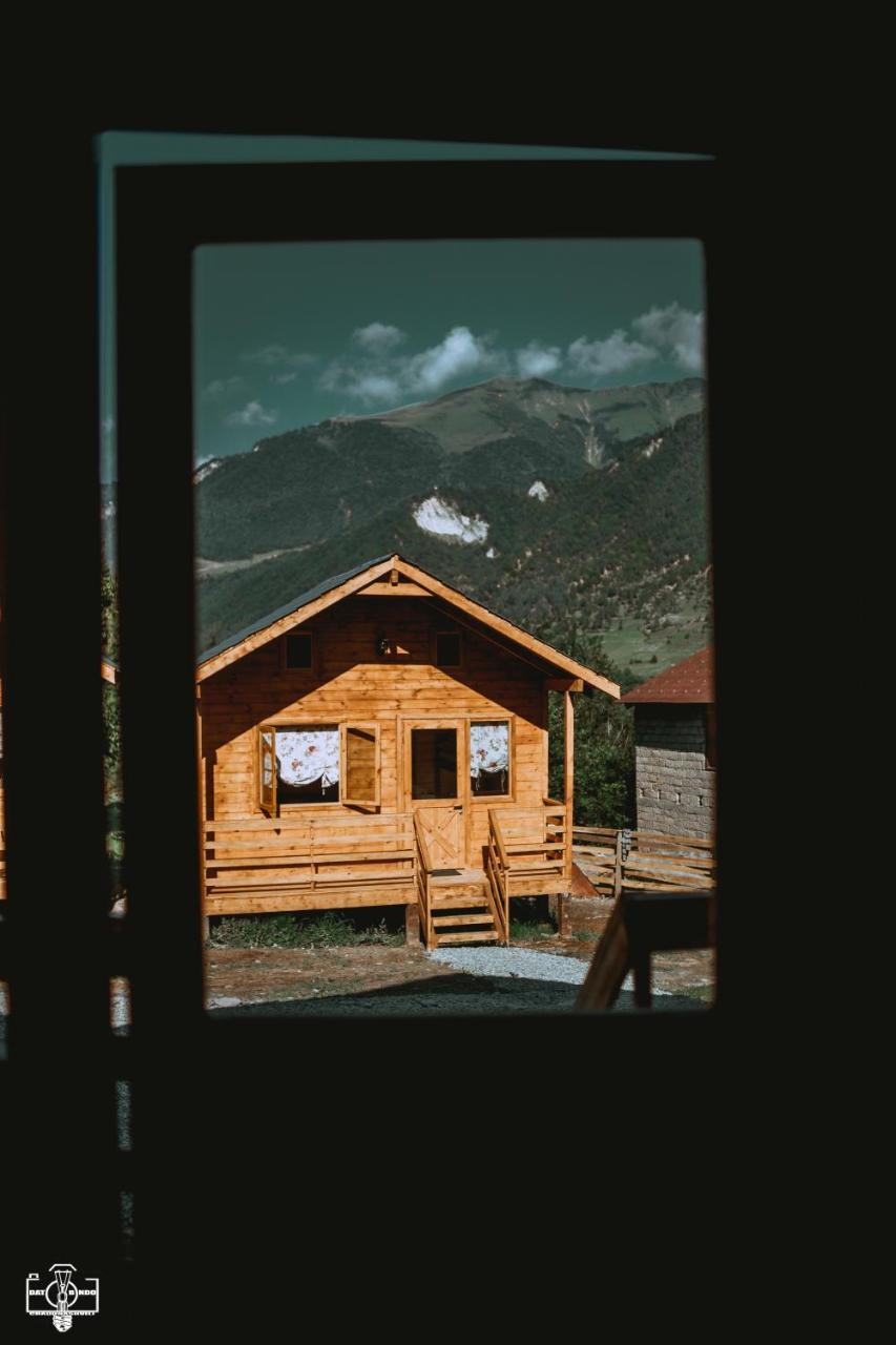 Mountain Cabins Местия Екстериор снимка