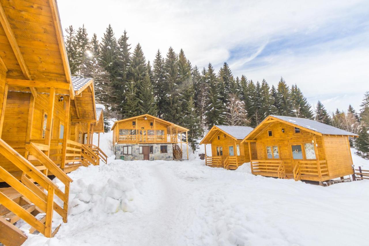 Mountain Cabins Местия Екстериор снимка