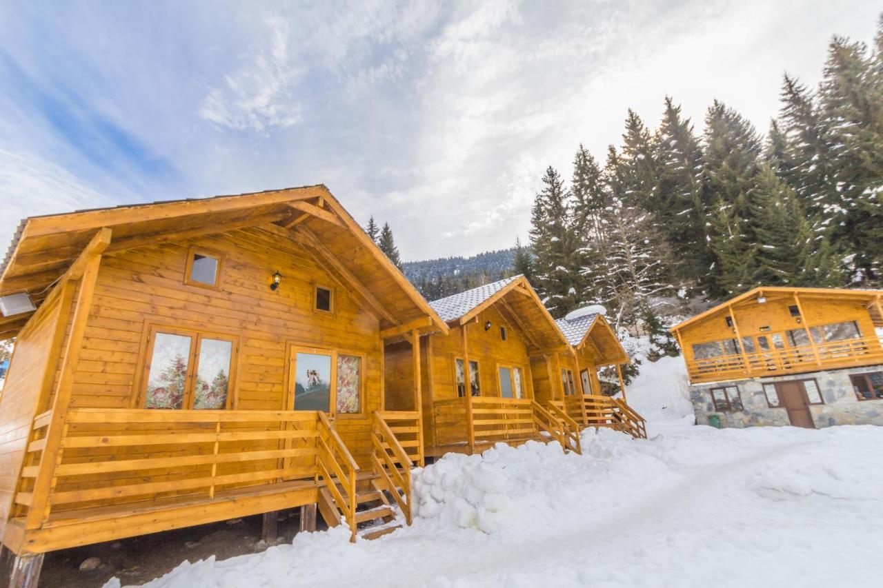 Mountain Cabins Местия Екстериор снимка